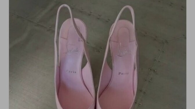 Pembe renk giyinir misiniz?