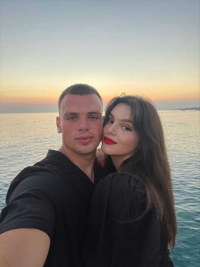 Sevgilinizin birlikte fotoğraf çekilmekten kaçınması sizi rahatsız eder mi?