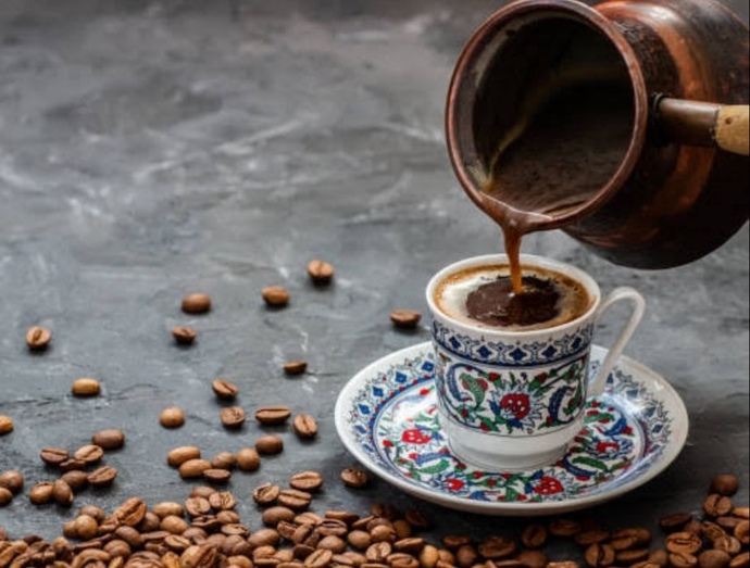 Türk Kahvesi mi, Çay mı?