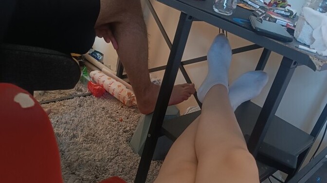 Sevgilimin kankalarının evindeyim, yanlışmı?