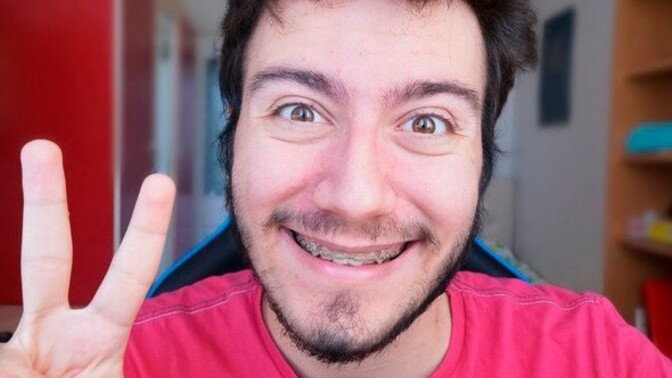 Youtuber Enes batur KS ye gelmeli mi sizce?