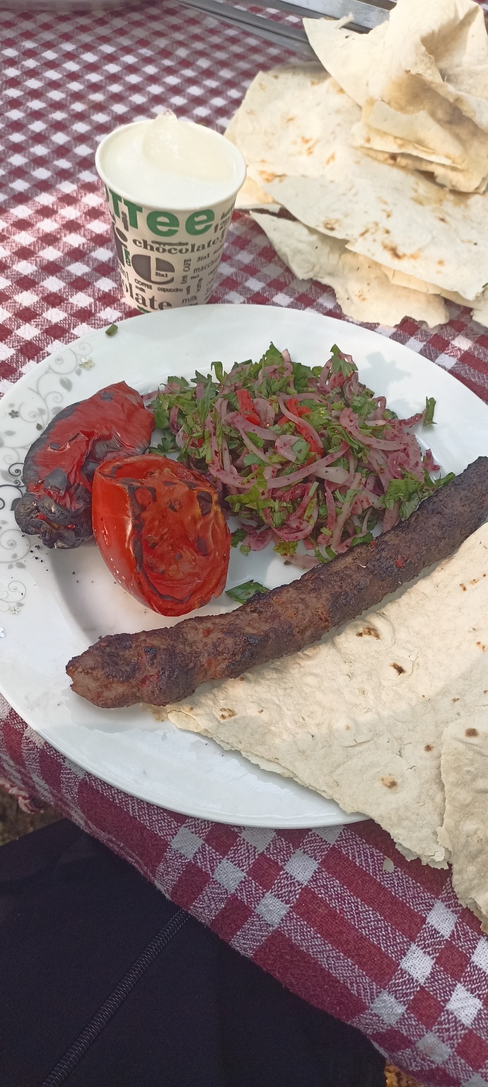 Gezmelerde bile mangal yermisiniz?