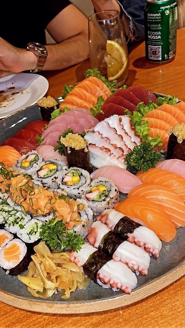 Sushi sever misiniz?
