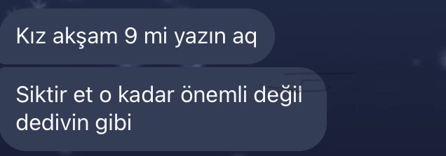 Biriyle mesajlaşırken yazım kurallarına dikkat eder misiniz?