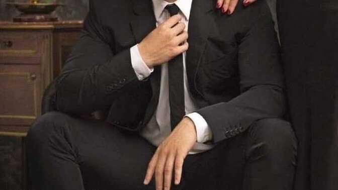 Takım elbise erkeği daha çekici gösterir mi sence?
