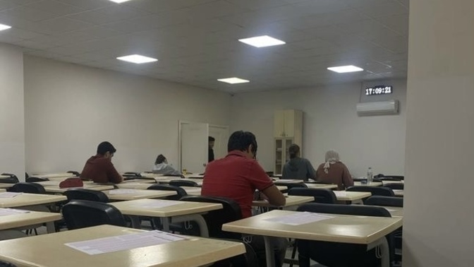 Dün yapılan YÖKDİL sınavına giren oldu mu?