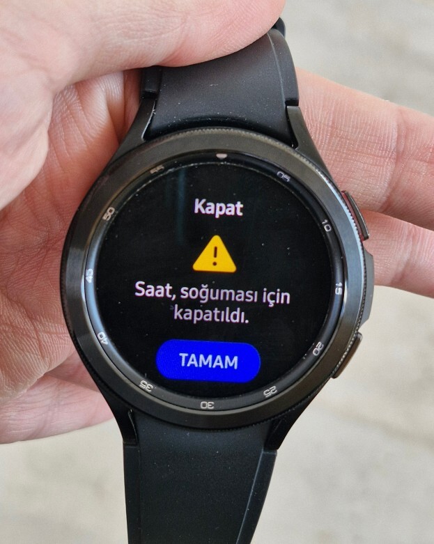 Telefonunuz veya saatiniz yüksek sıcaklık nedeniyle kapandığı oldu mu hiç?