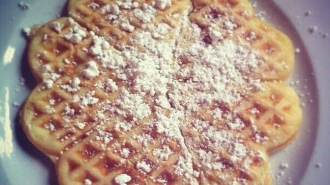 Waffel yaptım evde kendime güzel olmuş mu?