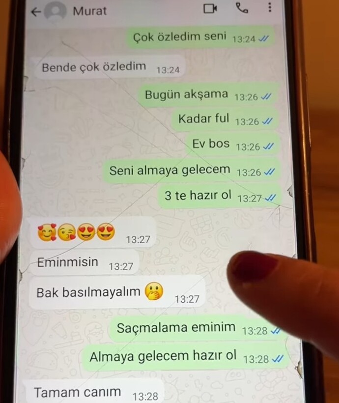 Eşimin erkek ismiyle kaydettiği metresi?