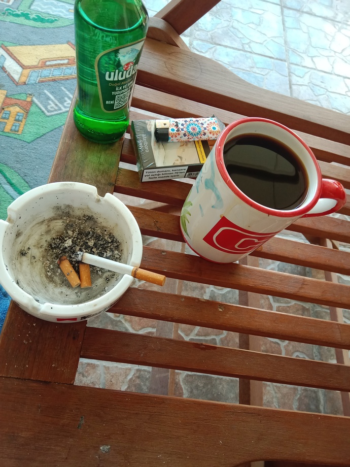 Kahve içerken en çok ne tüketirsiniz?