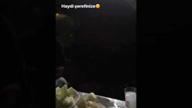 Mekanımıza geldik yanlış anlaşılmasın mekan adı köprü altı diye emi?