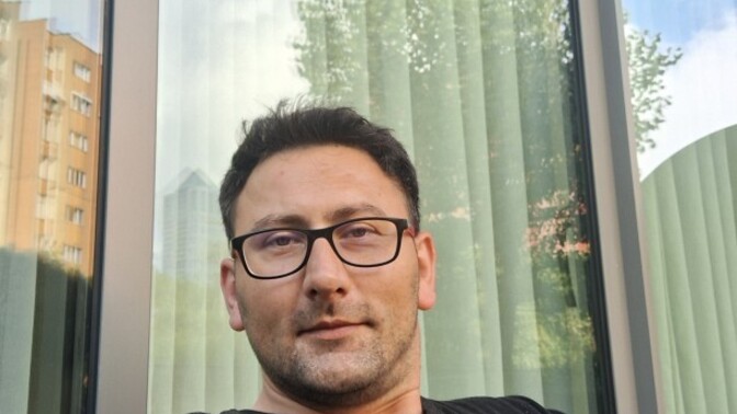 Nasıl selfie (öz çekim) çekilir?