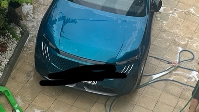 Bu araba güzel mi sizce?