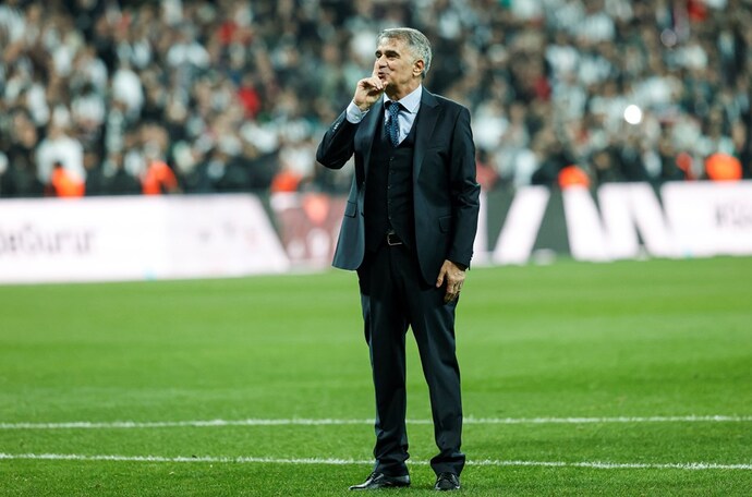 Beşiktaşta Şenol Güneş sesleri! Sizce tecrübeli teknik adam Beşiktaşta başarılı olabilecek mi?
