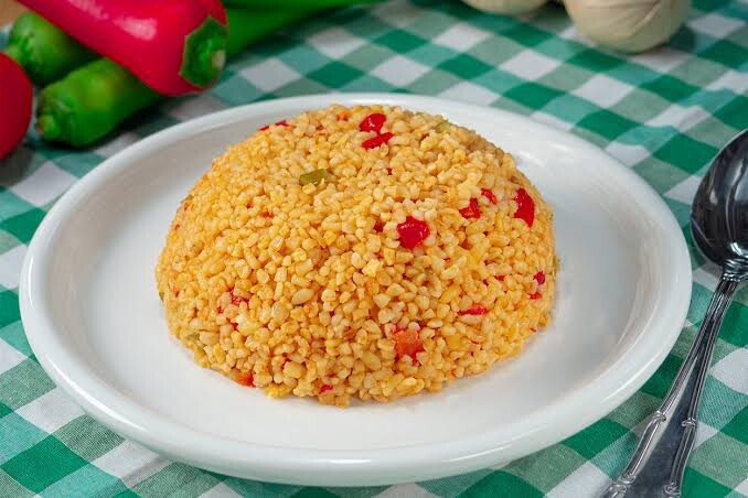 Bulgur pilavını sebzeli mi yoksa sade mi seversiniz?