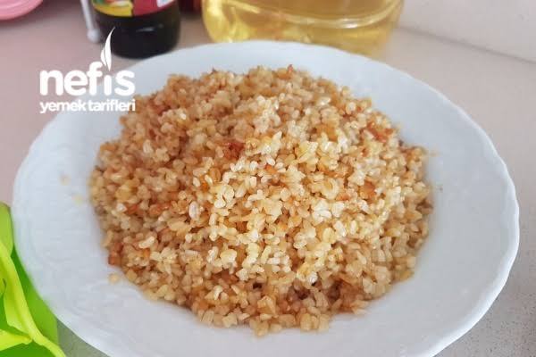 Bulgur pilavını sebzeli mi yoksa sade mi seversiniz?
