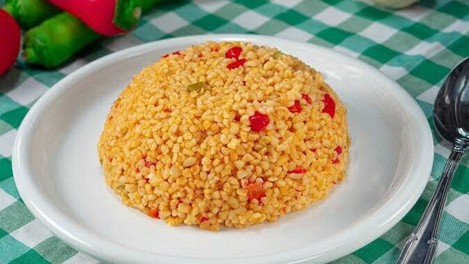 Bulgur pilavını sebzeli mi yoksa sade mi seversiniz?
