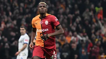 75 Milyon Euro! Osimhen sizce Galatasarayda başarılı olabilecek mi?