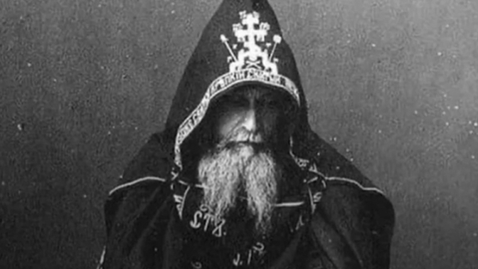 82 yıl hiç kadın görmeden yaşayan adam-(Mihailo tolotos) siz kadın görmeden yaşayabilir misiniz?