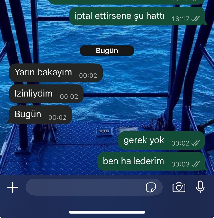 Mesaja geç cevap veren insan en nefret ettiğim insan tipi böyle hayatınızda insanlar varsa çıkartın kendinize saygısızlık yapmayın?