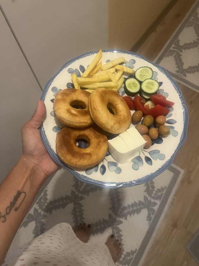 Kahvaltı tabağında illa olmalı dediğin nedir?