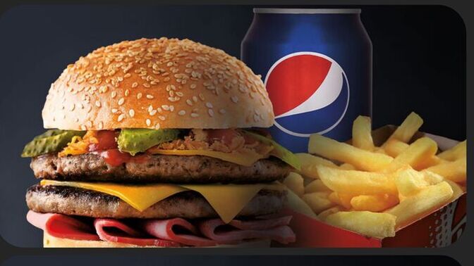 Hamburgerin yanında kola mı ayran mı daha iyi gider?