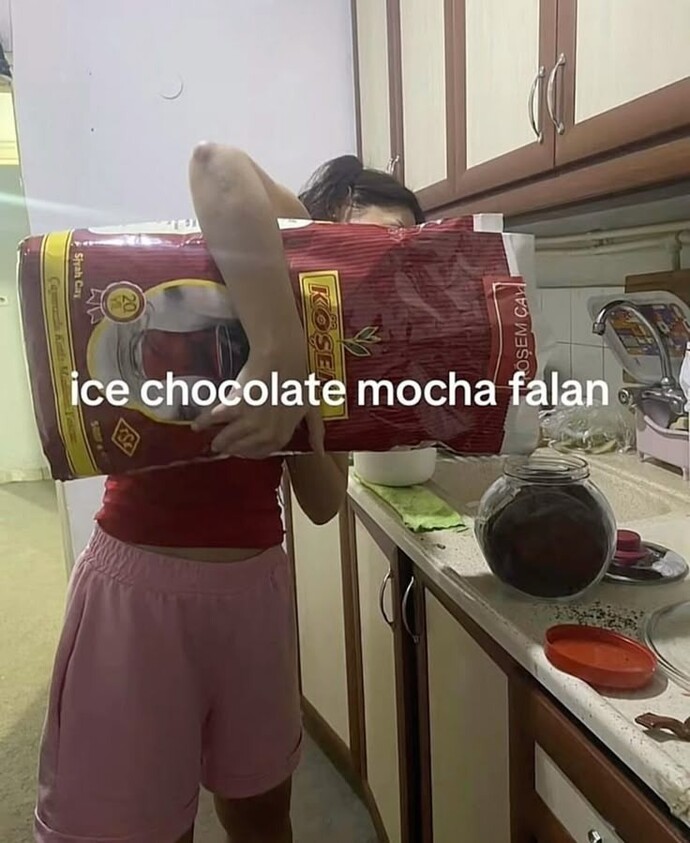 Sıcaklara rağmen çay içmeye devam ediyor musunuz?