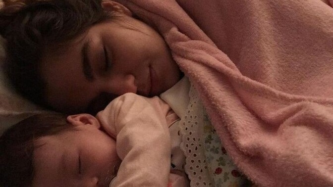 Sence bir Anne/Baba çocuğuna fazla mı düşkün olmalı, yoksa biraz mesafe iyi midir?