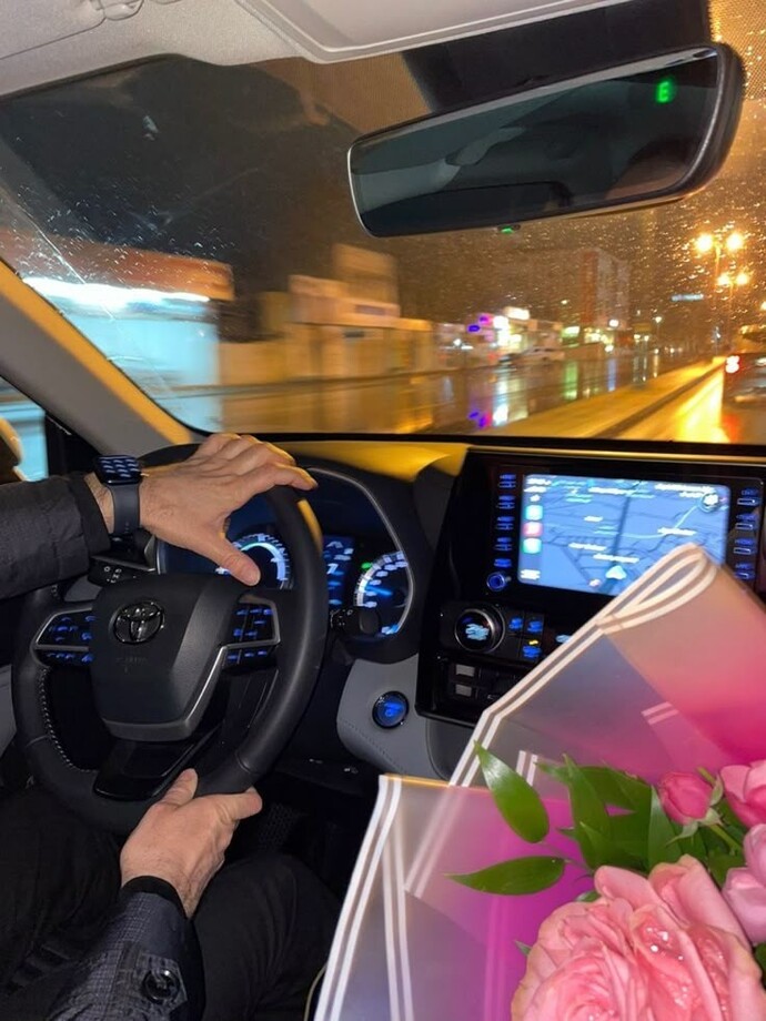 Sevgilisine özel günler dışında hediye almayan birinden olur mu?