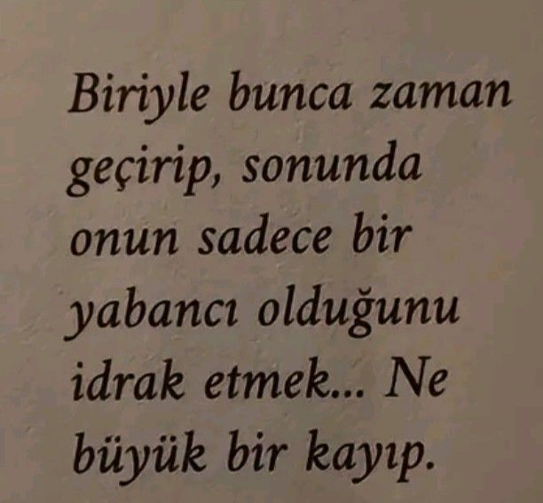 Herkes öldürür sevdiğini Doğru mu?