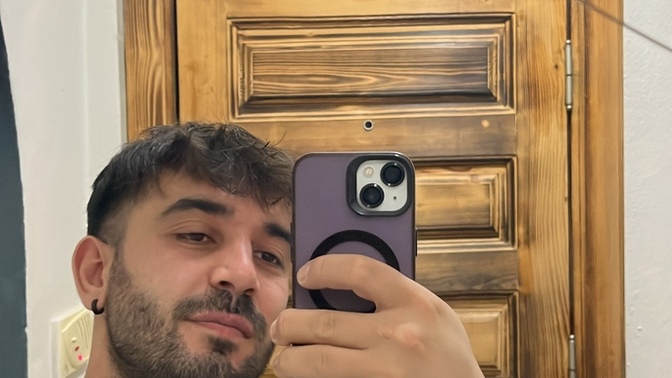 Göz altım kızarıyor ve yanıyor sebebi nedir?