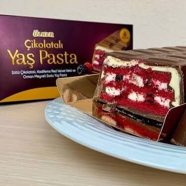 Ülkerin yaş pastasını denediniz mi hiç?