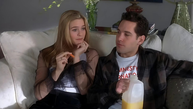 İki yıllık evliyiz ve yeni bebek haberi aldık, o günden sonra eşim benden uzaklaştı. Akıl verir misiniz?