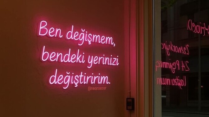 Çok sevdiğiniz bir arkadaşınızı tek kalemde silebilir misiniz?