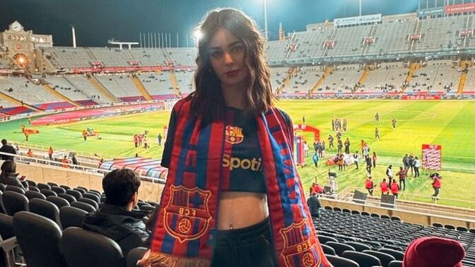 Futbolla ilgilenen kızlar aşırı itici değil mi?
