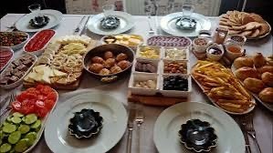 Pazar kahvaltısı yapıldı mı? kimler uyandı?