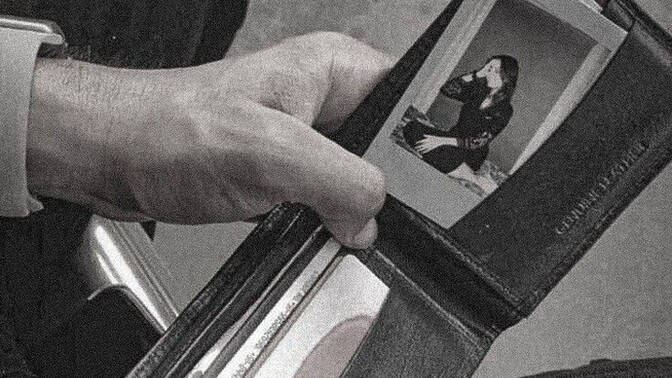 Manitanın fotosunu kendi cüzdanında saklar mısın?