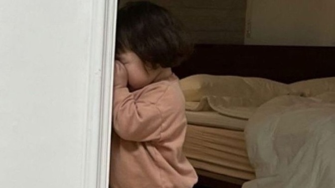 Tahminen yaz ne zaman biter ve sweatshirt giymeye başlarız🥹?