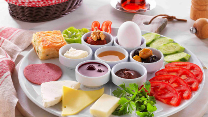 Sabah kahvaltısında en çok ne yemeyi seversiniz😀 ?
