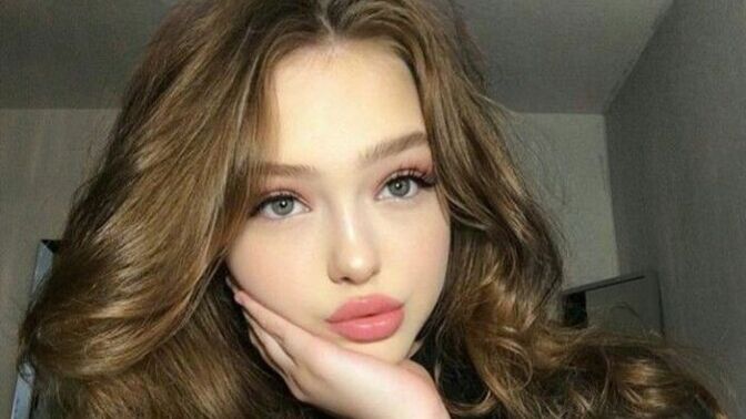 Dudak dolgusu yaptırmayan kaldı mı?