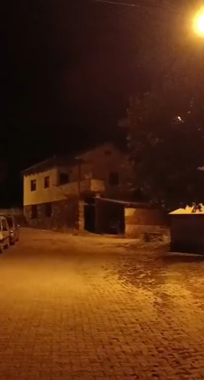 Terkedilmiş evlerden korkar mısınız?