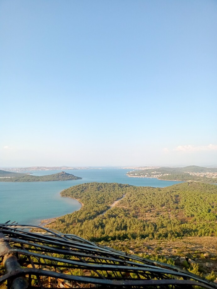 Şu manzarayı bilen birisi çıkar mı?