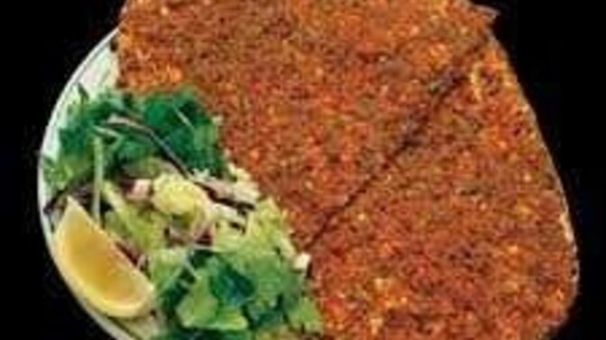 10 dakikada kaç adet Çullama Lahmacun yiyebirsiniz?