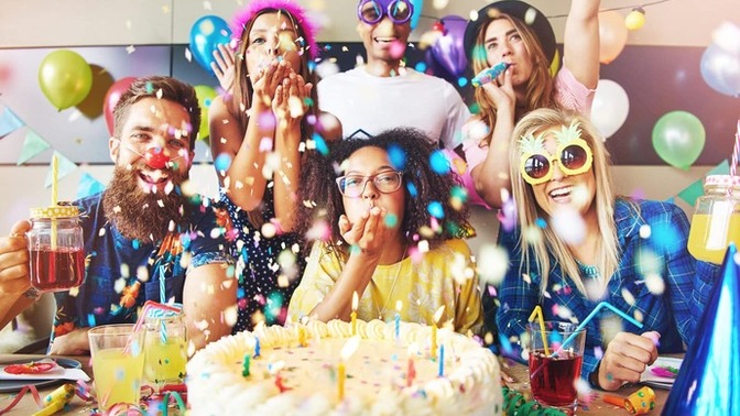 Parlayan yıldızlar burada! Bu ayın yeni fenomenlerini alkışlarla karşılayalım mı 🌟 ?