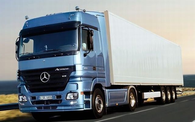 Tren kazası yoksa tır kazası mı yük treni de var bi 150 km ile 200 ile gelen Bi tren araba Çarp sa ne olur veya araba tır çarparsa?