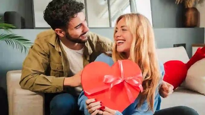 Sevildiğinde kendini o kişiye borçlu hisseder misin?
