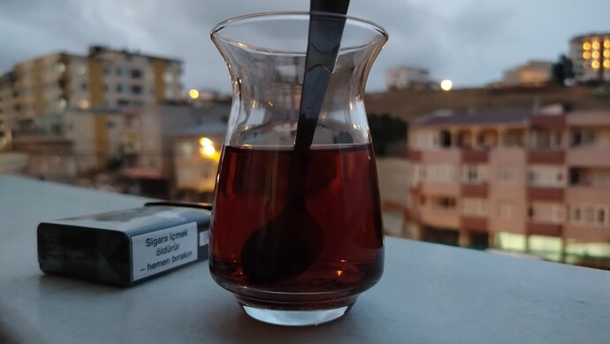 Son içtiğiniz şeyin yarısını balkonda serin serin içseydim, ben ne içmiş olurdum?