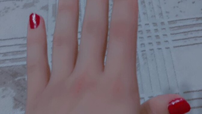 Kızlar helloori 🥰 prensesiniz geldi tekrar, oje sürdüm 💅 nasıl sizce?