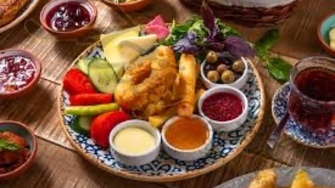 Size kahvaltı ısmarlar mıyım söyleyim mi?