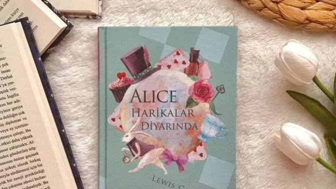 Çocukken okuduğunuz ilk kitap neydi?